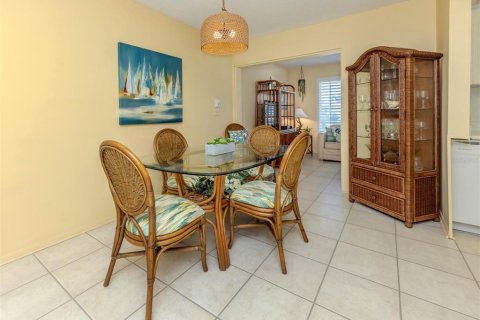 Condo in Venice, Florida, 2 bedrooms  № 1810415 - photo 6