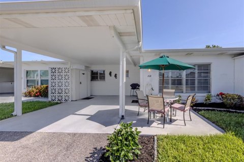 Condo in Venice, Florida, 2 bedrooms  № 1810415 - photo 19