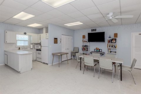Condo in Venice, Florida, 2 bedrooms  № 1810415 - photo 28