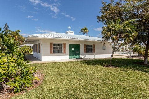 Condo in Venice, Florida, 2 bedrooms  № 1810415 - photo 30