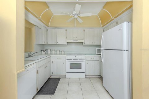 Condo in Venice, Florida, 2 bedrooms  № 1810415 - photo 7