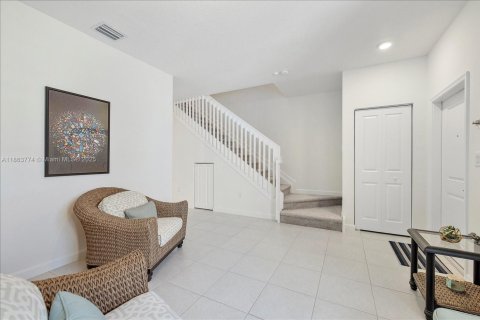 Adosado en venta en Homestead, Florida, 3 dormitorios, 129.41 m2 № 1891556 - foto 15