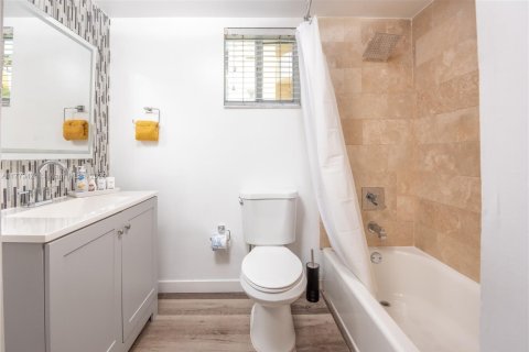 Снять в аренду кондоминиум в Серфсайд, Флорида 1 спальня, 77.11м2, № 2015973 - фото 14