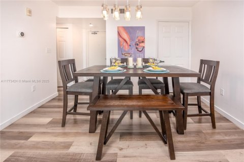 Снять в аренду кондоминиум в Серфсайд, Флорида 1 спальня, 77.11м2, № 2015973 - фото 7