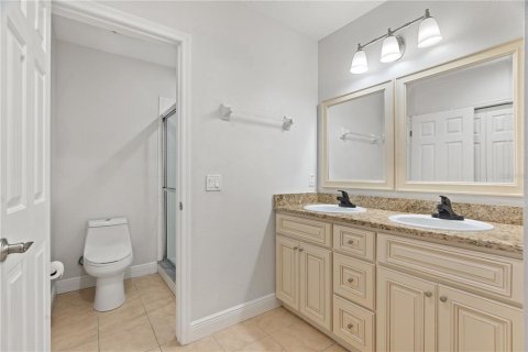 Townhouse in Clearwater, Florida 2 bedrooms, 180.42 sq.m. № 1719012 - photo 19