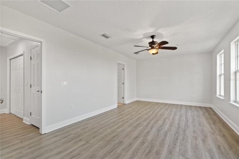 Townhouse in Clearwater, Florida 2 bedrooms, 180.42 sq.m. № 1719012 - photo 16