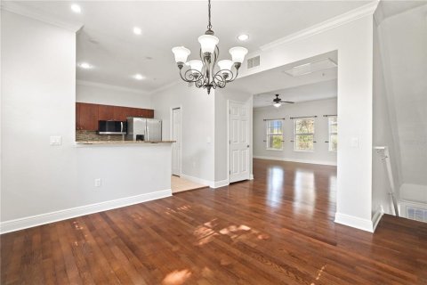 Townhouse in Clearwater, Florida 2 bedrooms, 180.42 sq.m. № 1719012 - photo 8