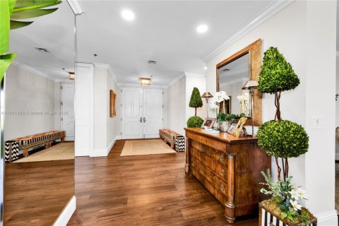 Condo in Coral Gables, Florida, 3 bedrooms  № 1697592 - photo 26