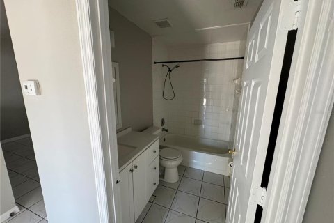 Купить кондоминиум в Киссимми, Флорида 7 комнат, 106.65м2, № 1563006 - фото 8