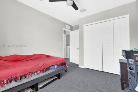 Townhouse in Homestead, Florida 3 bedrooms, 140.19 sq.m. № 2154483 - photo 27