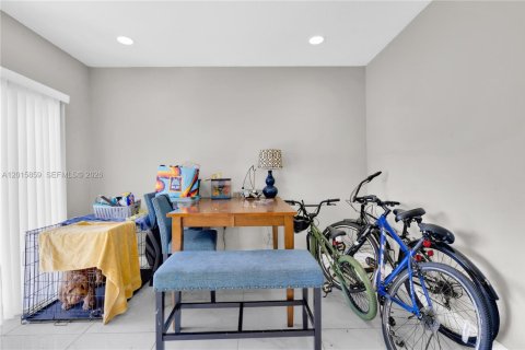 Townhouse in Homestead, Florida 3 bedrooms, 140.19 sq.m. № 2154483 - photo 17