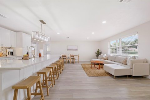 Casa en venta en Palm Coast, Florida, 3 dormitorios, 158.49 m2 № 2383576 - foto 19