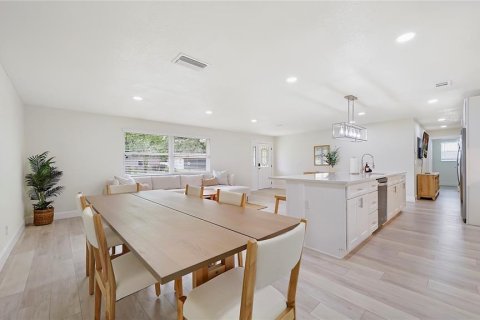 Casa en venta en Palm Coast, Florida, 3 dormitorios, 158.49 m2 № 2383576 - foto 30