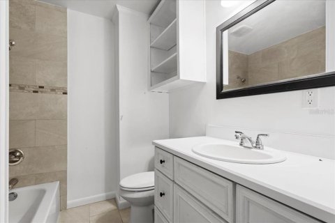 Casa en venta en Palatka, Florida, 4 dormitorios, 217.21 m2 № 2319249 - foto 24