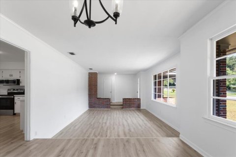 Casa en venta en Palatka, Florida, 4 dormitorios, 217.21 m2 № 2319249 - foto 11