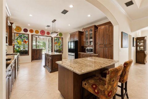 Casa en venta en Brooksville, Florida, 4 dormitorios, 474.17 m2 № 2324994 - foto 24