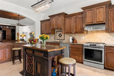 Casa en venta en Brooksville, Florida, 4 dormitorios, 474.17 m2 № 2324994 - foto 20