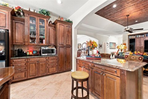 Casa en venta en Brooksville, Florida, 4 dormitorios, 474.17 m2 № 2324994 - foto 23
