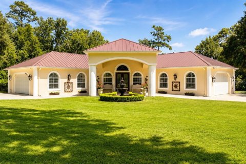 Casa en venta en Brooksville, Florida, 4 dormitorios, 474.17 m2 № 2324994 - foto 2
