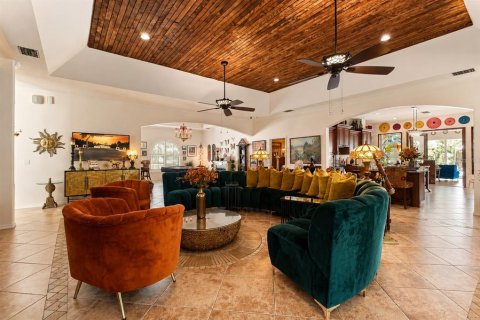 Casa en venta en Brooksville, Florida, 4 dormitorios, 474.17 m2 № 2324994 - foto 17