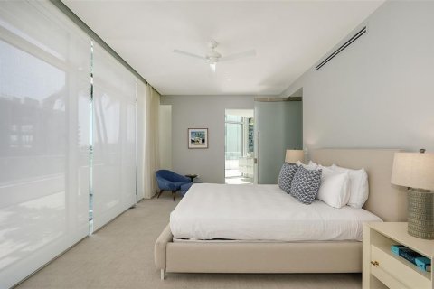 Condo in Sarasota, Florida, 4 bedrooms  № 1514933 - photo 20