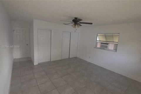 Снять в аренду виллу или дом в Тамарак, Флорида 3 спальни, 151.34м2, № 1995712 - фото 6