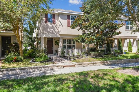 House in Windermere, Florida 4 bedrooms, 194.35 sq.m. № 1894993 - photo 1