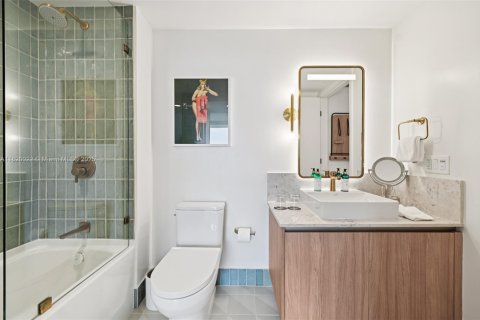 Condominio en venta en Miami, Florida, 1 dormitorio, 51.19 m2 № 1788672 - foto 14