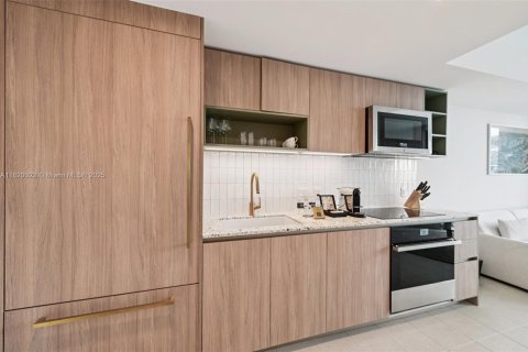 Condominio en venta en Miami, Florida, 1 dormitorio, 51.19 m2 № 1788672 - foto 11