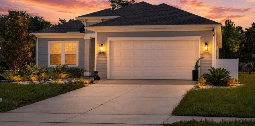 House in Ormond Beach, Florida 3 bedrooms, 159.05 sq.m. № 2221126