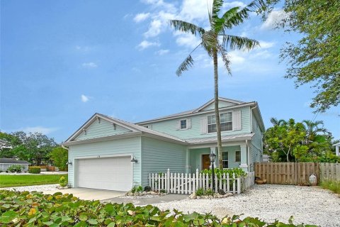 Купить виллу или дом в Сарасота, Флорида 8 комнат, 197.97м2, № 1803880 - фото 2