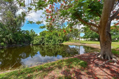 Copropriété à vendre à Bradenton, Floride: 3 chambres, 136.38 m2 № 2232233 - photo 26