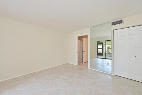 Copropriété à vendre à Bradenton, Floride: 3 chambres, 136.38 m2 № 2232233 - photo 16