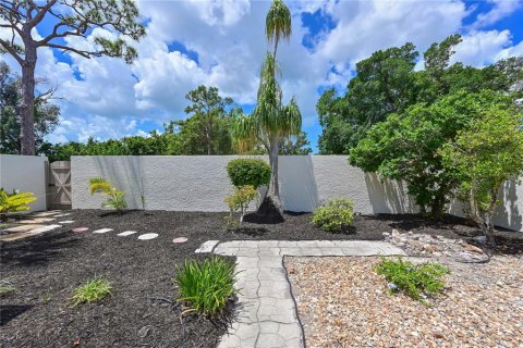 Copropriété à vendre à Bradenton, Floride: 3 chambres, 136.38 m2 № 2232233 - photo 4