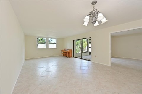 Copropriété à vendre à Bradenton, Floride: 3 chambres, 136.38 m2 № 2232233 - photo 7
