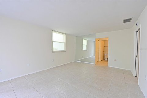 Copropriété à vendre à Bradenton, Floride: 3 chambres, 136.38 m2 № 2232233 - photo 14