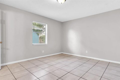 Casa en alquiler en Saint Petersburg, Florida, 3 dormitorios, 97.55 m2 № 1808894 - foto 11