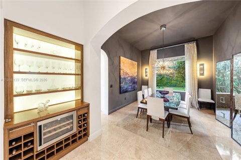 House in Davie, Florida 5 bedrooms, 394.56 sq.m. № 2010828 - photo 23