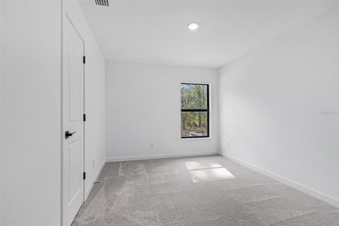 House in North Port, Florida 4 bedrooms, 172.98 sq.m. № 1563700 - photo 19