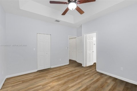 Купить таунхаус в Катлер-Бей, Флорида 4 спальни, 159.79м2, № 2048849 - фото 15