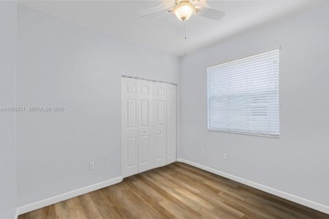 Купить таунхаус в Катлер-Бей, Флорида 4 спальни, 159.79м2, № 2048849 - фото 21