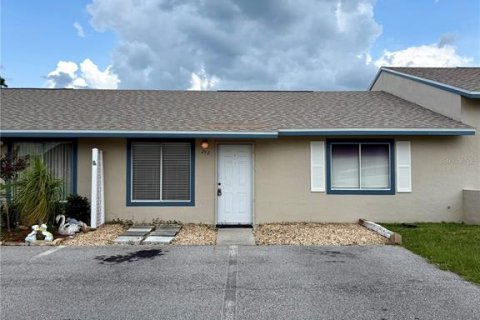 Condo à Winter Haven, Floride, 2 chambres  № 2306713