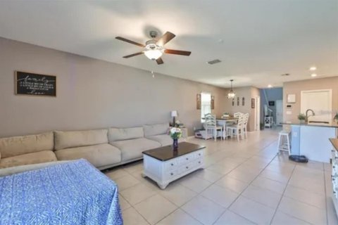 Villa ou maison à vendre à Ruskin, Floride: 5 chambres, 224.36 m2 № 1913150 - photo 8