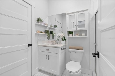 Casa en venta en Tampa, Florida, 3 dormitorios, 113.34 m2 № 2358767 - foto 22