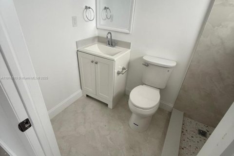 Touwnhouse à louer à Hialeah, Floride: 3 chambres, 90.49 m2 № 1971022 - photo 10