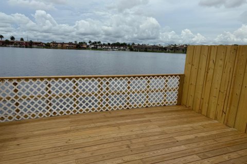 Touwnhouse à louer à Hialeah, Floride: 3 chambres, 90.49 m2 № 1971022 - photo 22