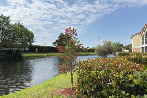 Copropriété à vendre à Boynton Beach, Floride: 2 chambres, 82.13 m2 № 1977226 - photo 12