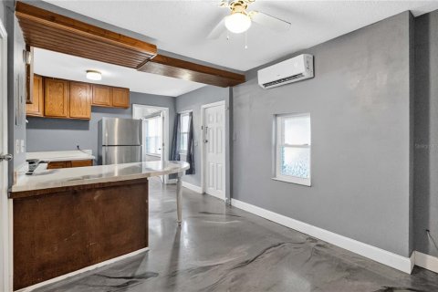 Villa ou maison à vendre à Kissimmee, Floride: 5 chambres, 135.92 m2 № 2302514 - photo 16