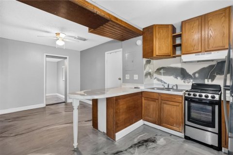 Villa ou maison à vendre à Kissimmee, Floride: 5 chambres, 135.92 m2 № 2302514 - photo 13