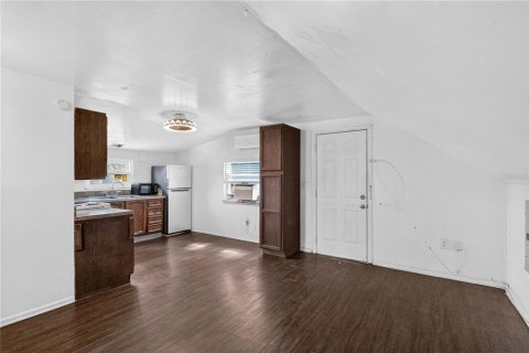 Villa ou maison à vendre à Kissimmee, Floride: 5 chambres, 135.92 m2 № 2302514 - photo 25